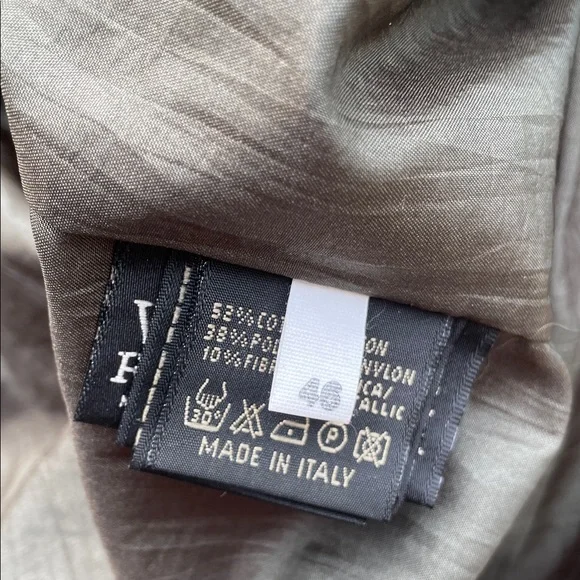 Italian Women's Real Fur Trimmed Jacket with Chain Accents - Picture 9 of 14